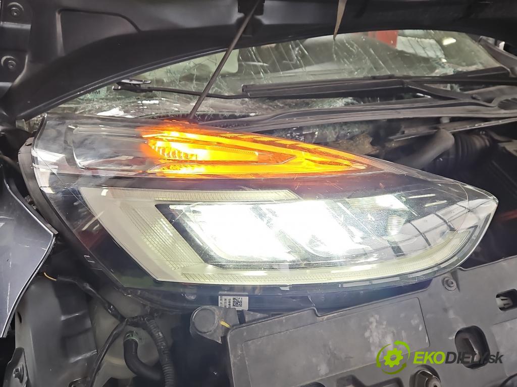 Renault Clio IV 2012-2020 0.9 T 90 HP manual 66 kW 898 cm3 5- Reflektor: pravý 260101766R (Pravé)