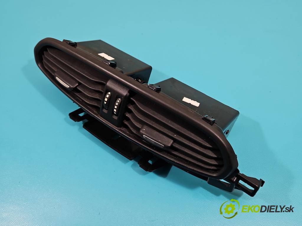 Fiat Tipo II 2015- 1.4 16V 95 HP manual 70 kW 1368 cm3 5- Mřížka: kúrenia stredová 07356936070 (Mriežky kúrenia (fukáre))