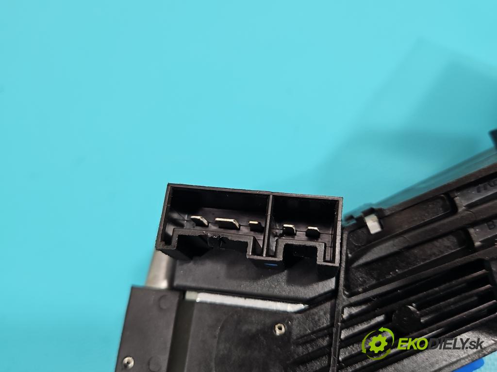 Fiat Tipo II 2015- 1.4 16V 95 HP manual 70 kW 1368 cm3 5- Spínačka 61232900 (Spínacie skrinky a kľúče)