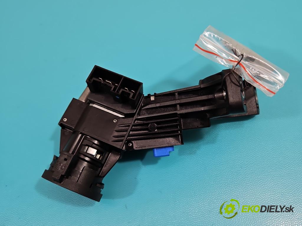 Fiat Tipo II 2015- 1.4 16V 95 HP manual 70 kW 1368 cm3 5- Spínačka 61232900 (Spínacie skrinky a kľúče)