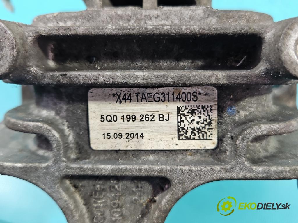 Seat Leon III 2012-2020 2.0 tdi 150 HP manual 110 kW 1968 cm3 5- držiak motora 5Q0199262BJ