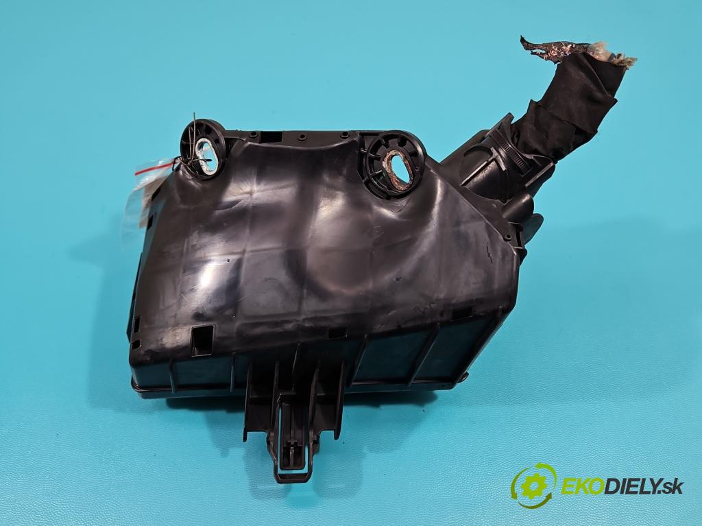 Seat Leon III 2012-2020 2.0 tdi 150 hp manual 110 kW 1968 cm3 5- skříňka pojistková 5Q0907361C (Pojistkové skříňky)