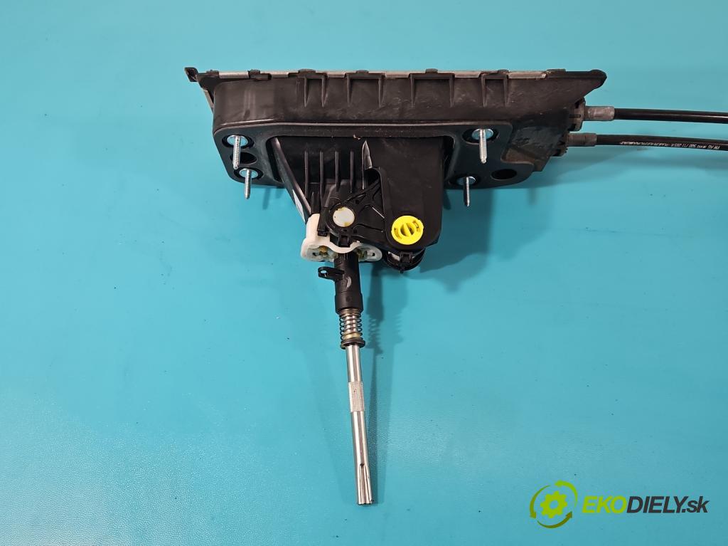 Seat Leon III 2012-2020 2.0 tdi 150 HP manual 110 kW 1968 cm3 5- Páka: Změny: stupeň,rýchlosť 5Q0711049AQ (Rýchlostná páka (kulisa))