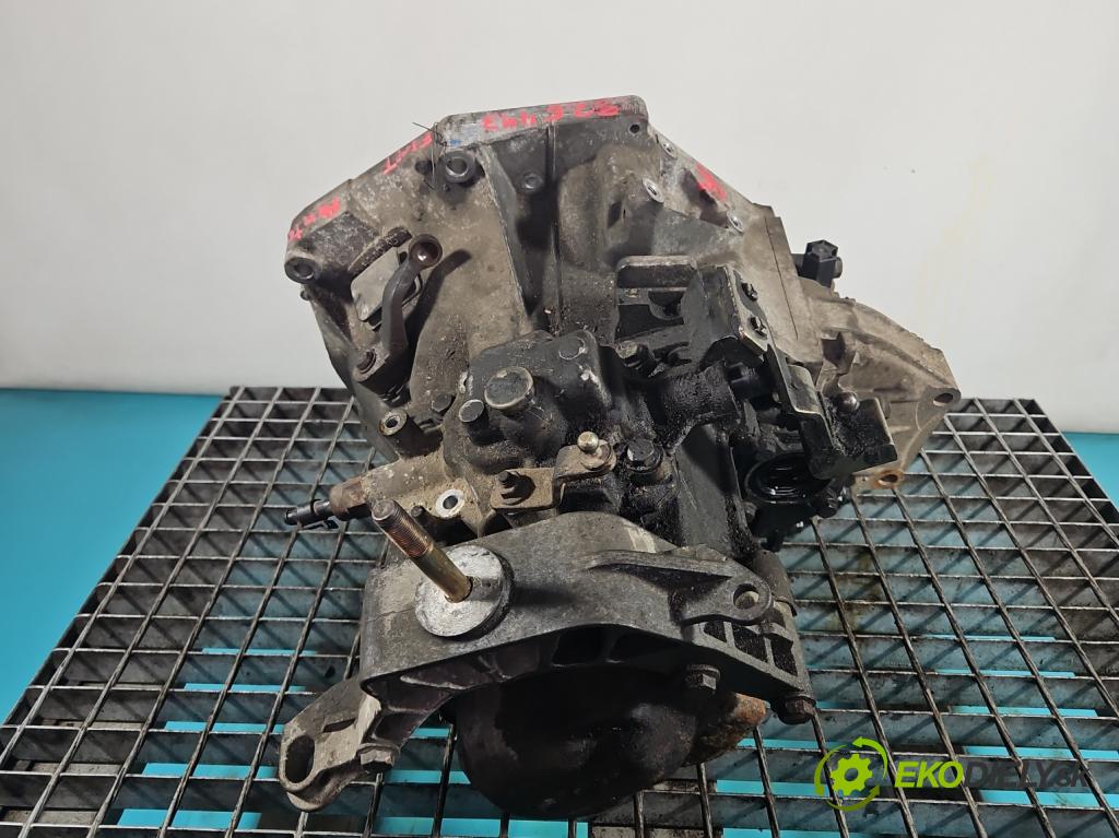 Fiat Punto II 1999-2010 1.2 8V 60 HP manual 44 kW 1242 cm3 5- prevodovka stupeň,rýchlosť manual