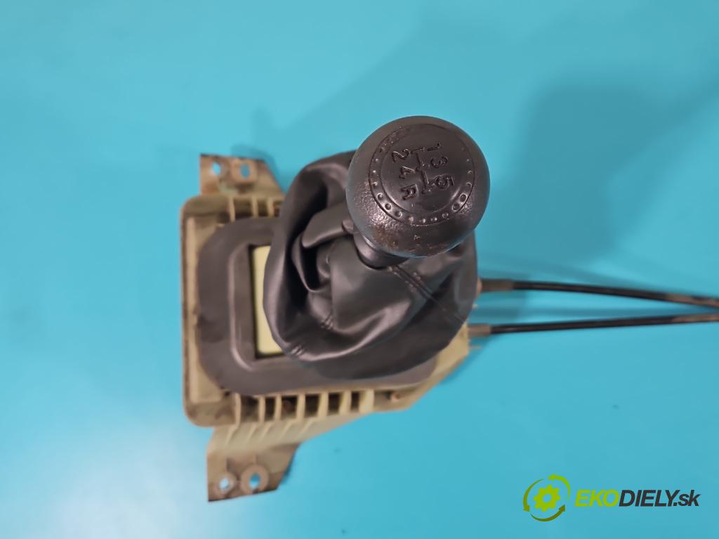 Fiat Punto II 1999-2010 1.2 8V 60 HP manual 44 kW 1242 cm3 5- Páka: Změny: stupeň,rýchlosť 553476700 (Rýchlostné páky / kulisy)