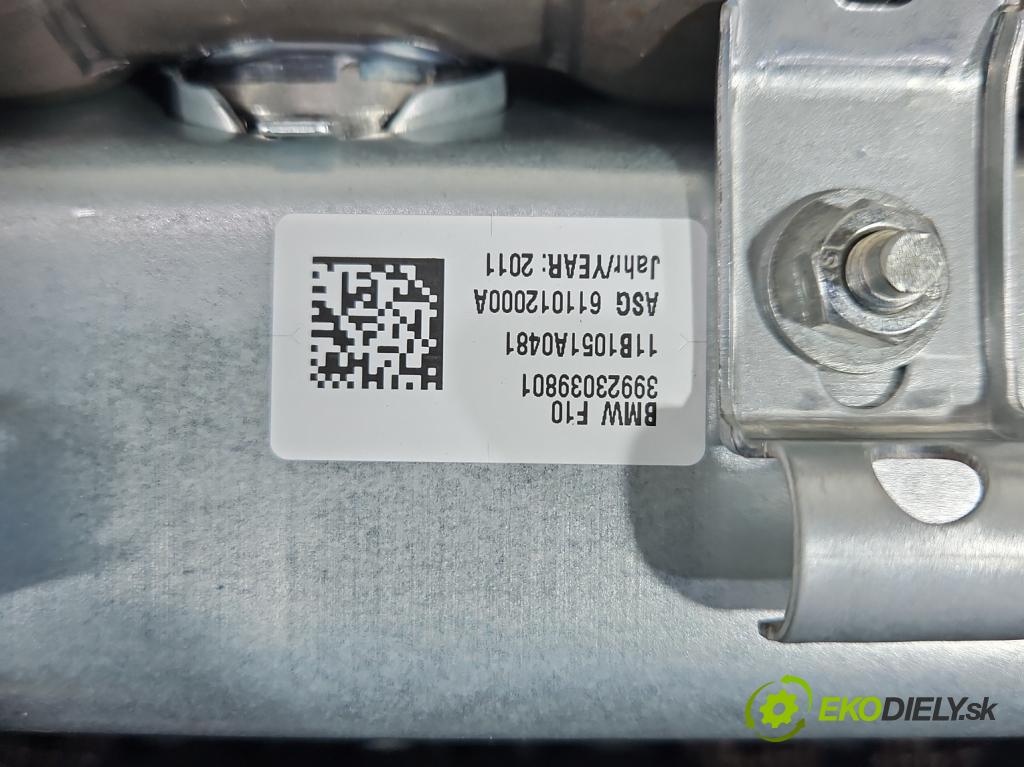 Bmw 5 F10 2010-2017 3.0d 258 HP automatic 190 kW 2993 cm3 5- kokpit,pristrojová doska rozdeľovacia 9166657