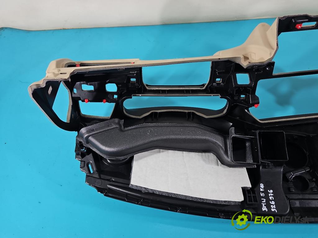 Bmw 5 F10 2010-2017 3.0d 258 HP automatic 190 kW 2993 cm3 5- kokpit,pristrojová doska rozdeľovacia 9166657