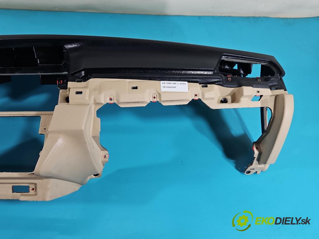 Bmw 5 F10 2010-2017 3.0d 258 HP automatic 190 kW 2993 cm3 5- kokpit,pristrojová doska rozdeľovacia 9166657