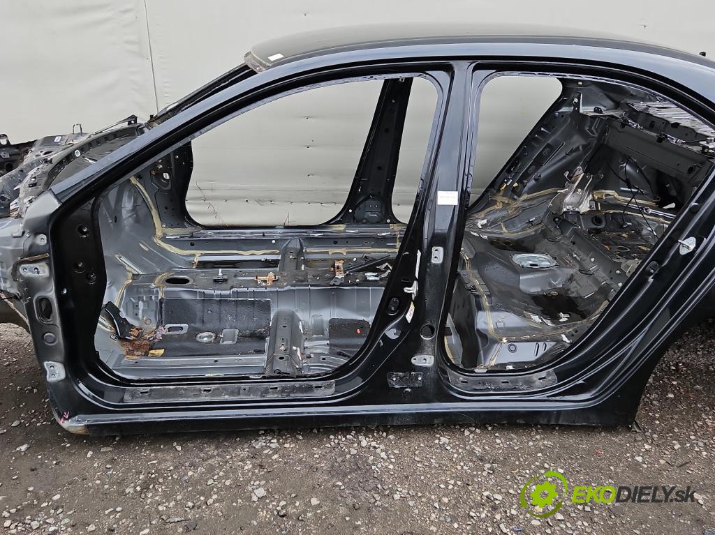 Honda Accord VIII 2008-2015 2.0 VTEC 156 hp automatic 115 kW 1997 cm3 4- práh levý  (Ostatní)