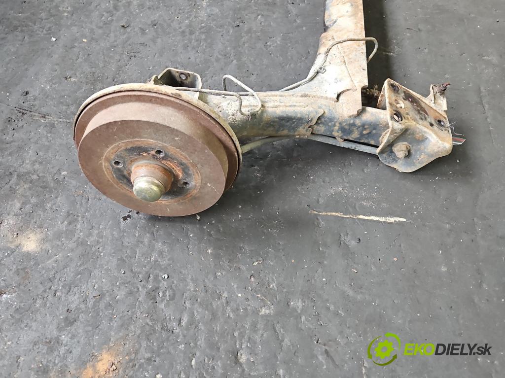 Vw Golf III 1991-1998 1.6 75 hp manual 55 kW 1598 cm3 3- zadní výztuha  (Výztuhy zadní)