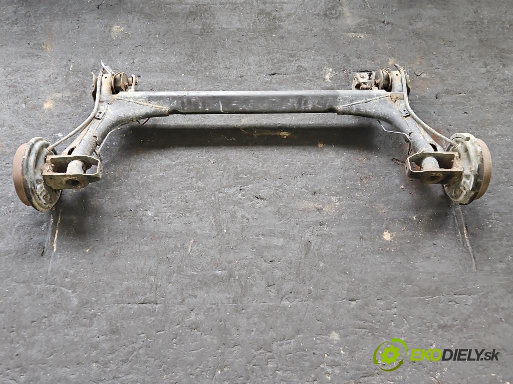 Vw Golf III 1991-1998 1.6 75 hp manual 55 kW 1598 cm3 3- zadní výztuha  (Výztuhy zadní)