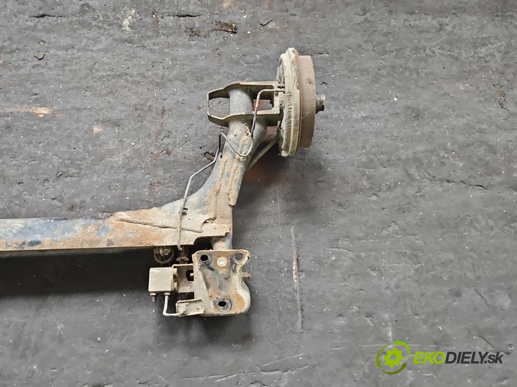 Vw Golf III 1991-1998 1.6 75 hp manual 55 kW 1598 cm3 3- zadní výztuha  (Výztuhy zadní)