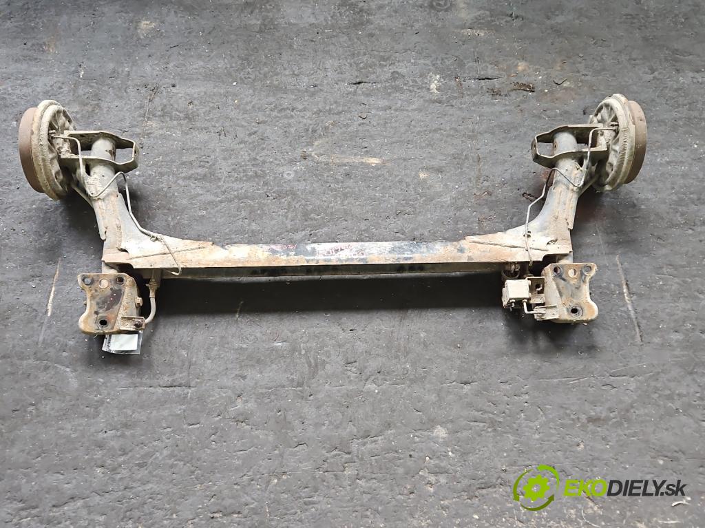 Vw Golf III 1991-1998 1.6 75 hp manual 55 kW 1598 cm3 3- zadní výztuha  (Výztuhy zadní)