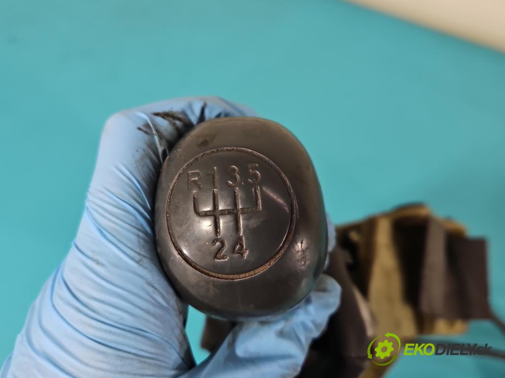 Peugeot Boxer I 1994-2006 2.2 hdi 101 HP manual 74 kW 2179 cm3 5- Páka: Změny: stupeň,rýchlosť  (Rýchlostná páka (kulisa))