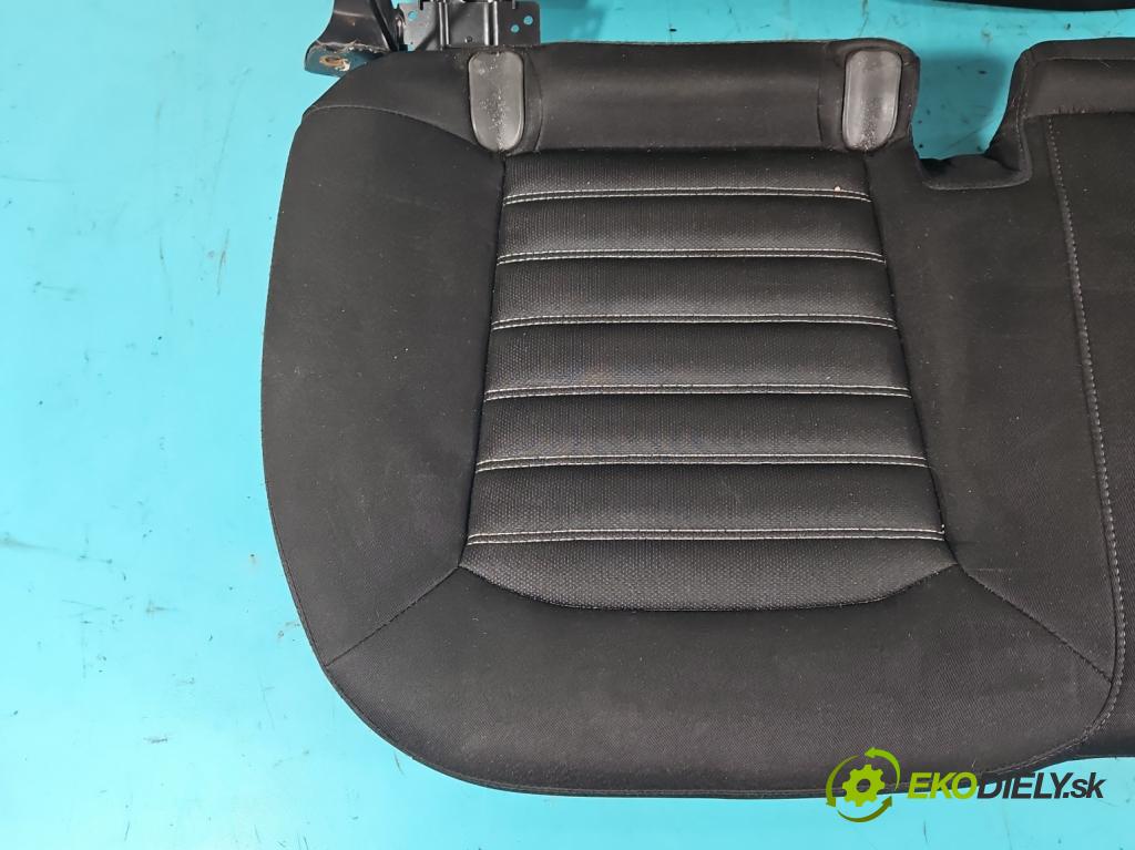 Ford Mondeo Mk5 2014-2022 2.0 tdci 150 HP manual 110,3 kW 1997 cm3 5- Pohovka: zadné  (Sedačky, sedadlá)