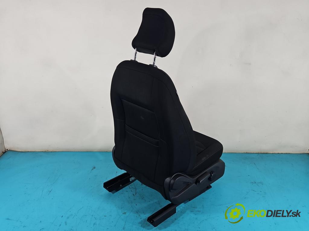 Ford Mondeo Mk5 2014-2022 2.0 tdci 150 HP manual 110,3 kW 1997 cm3 5- Sedačka pravý  (Sedačky, sedadlá)