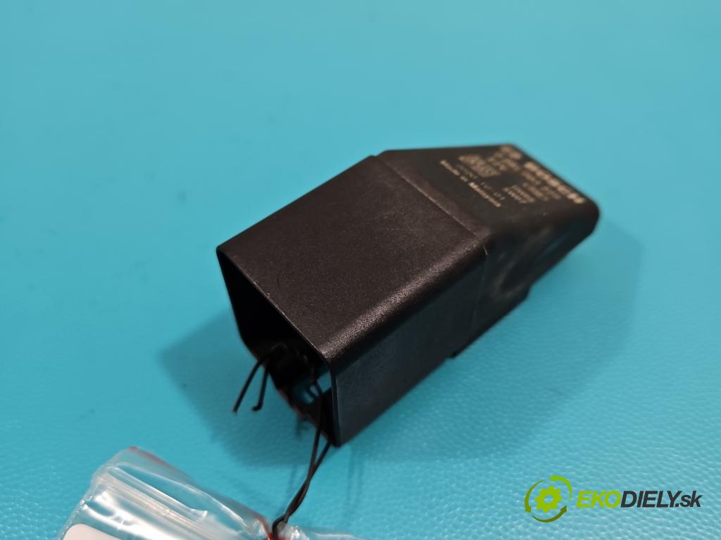 Vw Caddy IV 2020- 2.0 tdi 122 HP manual 90 kW 1968 cm3 5- Relé: svíčky: zařicích: 0281003225 (Relé)