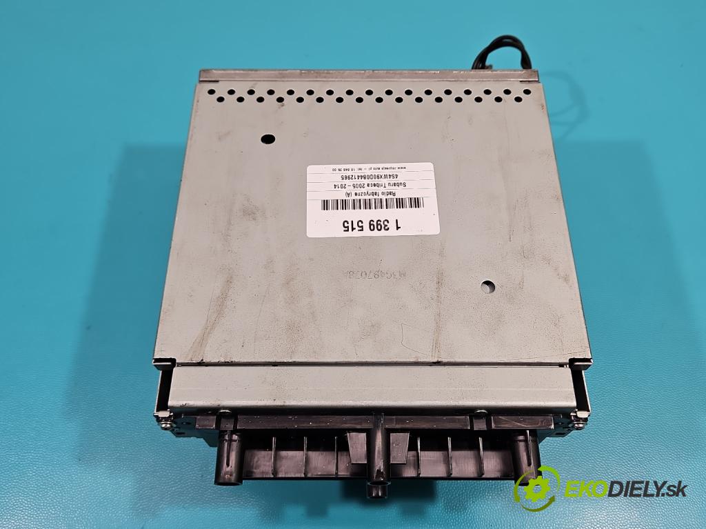 Subaru Tribeca 2005-2014 3.6 V6 automatic 256 kW 3630 cm3 5- Radio originál 86201XA14B