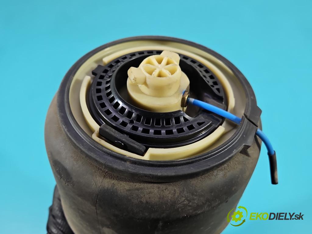 Bmw 5 F10 2010-2017 3.0d 258 HP automatic 190 kW 2993 cm3 5- airbag pneumatická R307513706