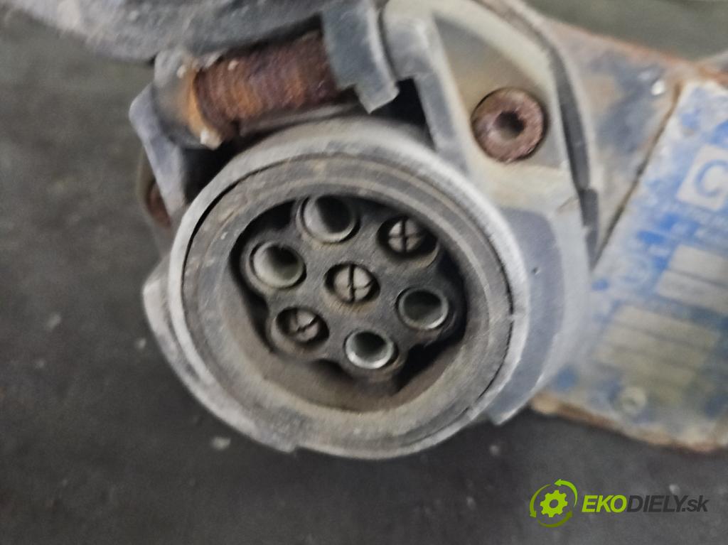 Citroen Berlingo I 1996-2008 1.9d 69KM manual 51 kW 1868 cm3 5- oko tažné  (Tažná zařízení)