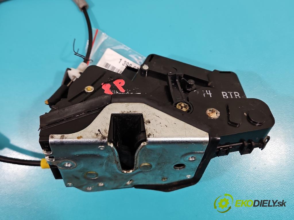 Bmw 3 E46 1998-2007 1.8 116 hp manual 85 kW 1796 cm3 4- zámek přední pravý