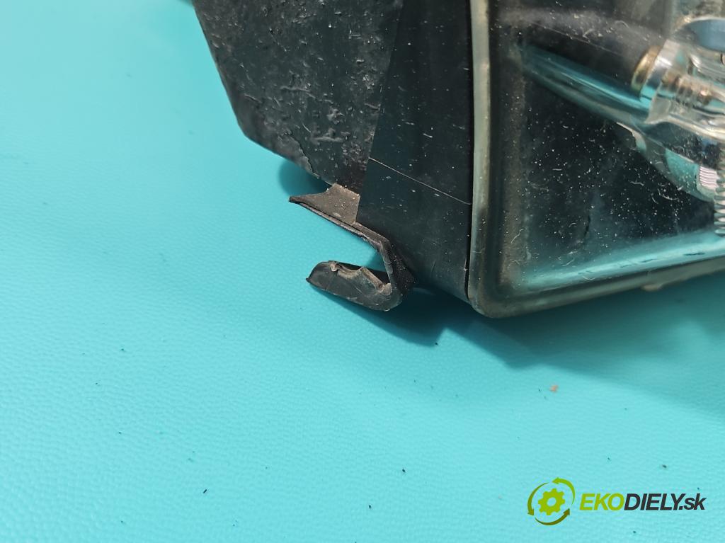 Ford Fusion 1.4 16V 80 HP manual 59 kW 1388 cm3 5- Reflektor: pravý (Pravé)