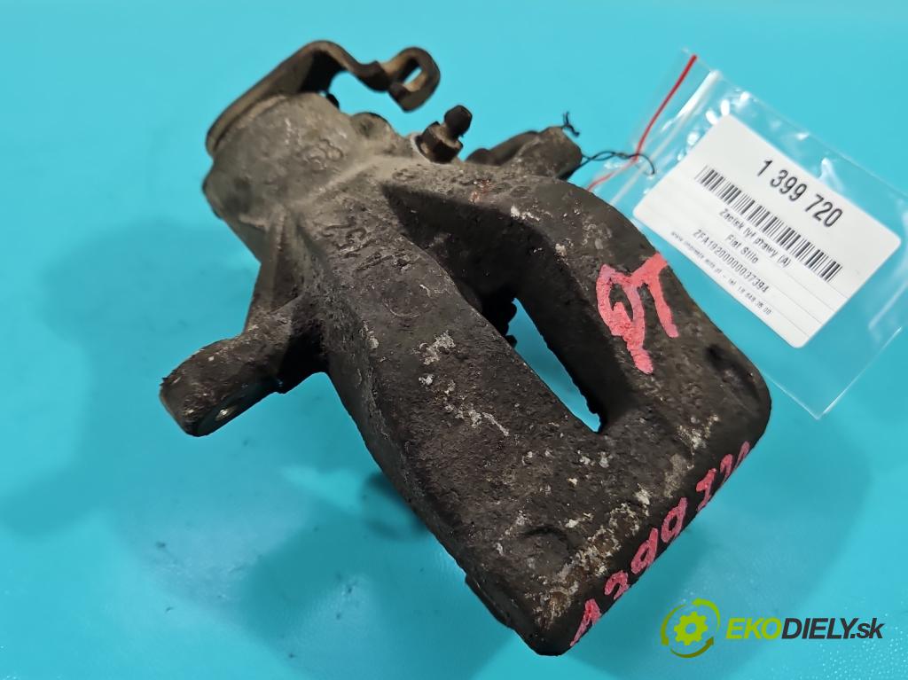 Fiat Stilo 1.9 jtd 116 HP manual 85 kW 1910 cm3 3- brzdič zadné pravý  (Ostatné)