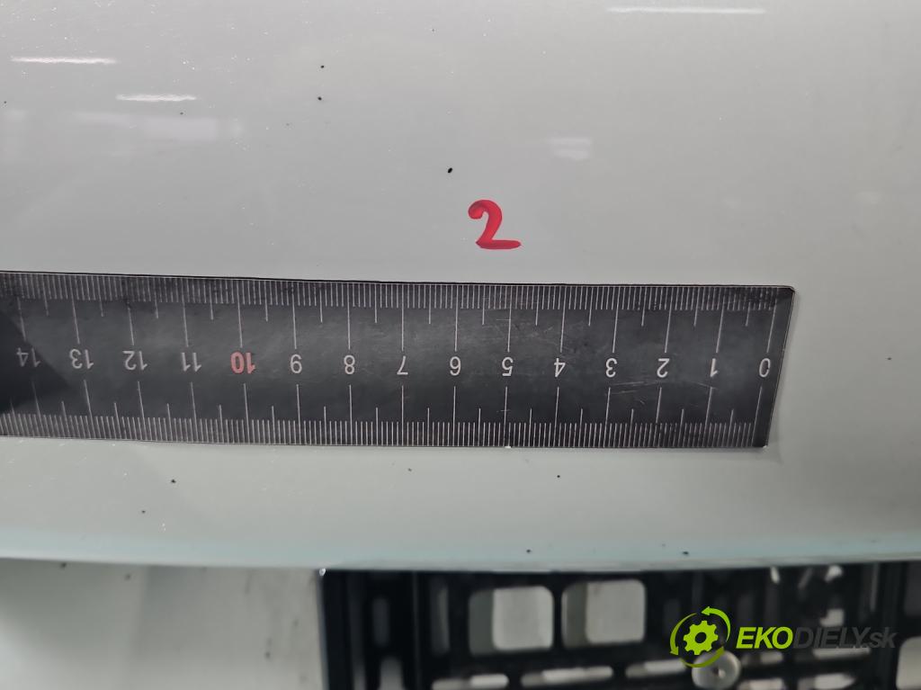 Peugeot 2008 I 2013-2019 1.6 hdi 114 hp manual 84 kW 1560 cm3 5- zadní kufrové dveře  (Zadní kapoty)