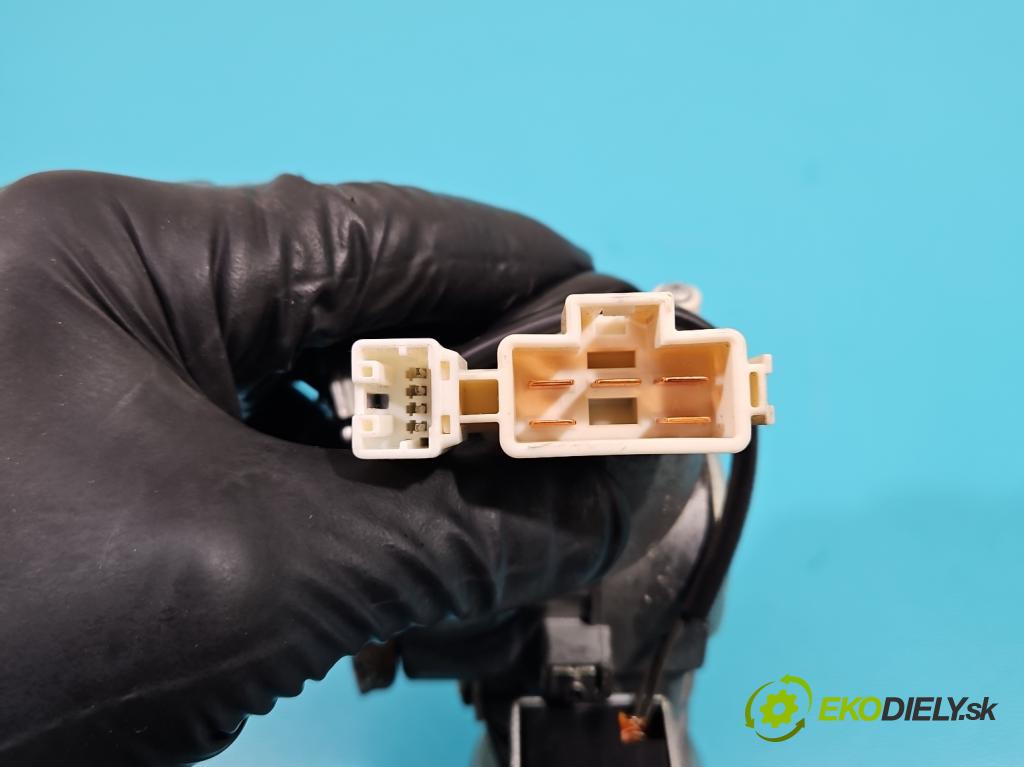 Subaru Tribeca 2005-2014 3.6 V6 automatic 256 kW 3630 cm3 5- Spínačka  (Spínacie skrinky a kľúče)