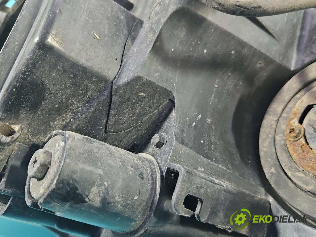 Subaru Tribeca 2005-2014 3.6 V6 automatic 256 kW 3630 cm3 5- Reflektor: pravý  (Pravé)