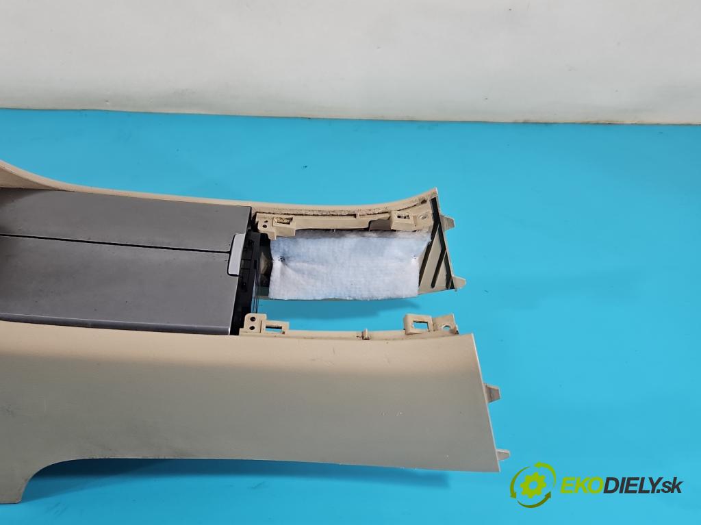 Subaru Tribeca 2005-2014 3.6 V6 automatic 256 kW 3630 cm3 5- operadlo 92174XA00A (Lakťové opierky)