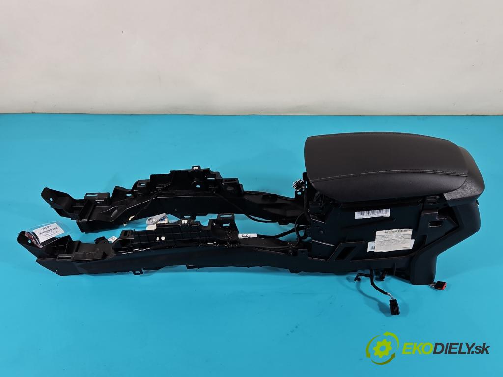 Ford Mondeo Mk5 2014-2022 2.0 tdci 150 HP manual 110,3 kW 1997 cm3 5- operadlo  (Lakťové opierky)