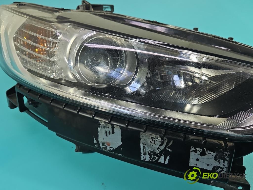 Ford Mondeo Mk5 2014-2022 2.0 tdci 150 HP manual 110,3 kW 1997 cm3 5- Reflektor: pravý DS73-13W029-AE (Pravé)
