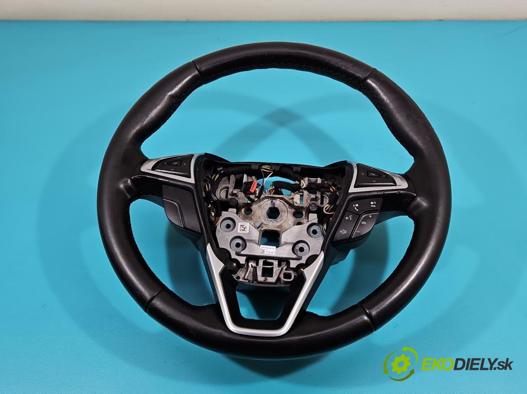 Ford Mondeo Mk5 2014-2022 2.0 tdci 150 HP manual 110,3 kW 1997 cm3 5- volant  (Volanty)