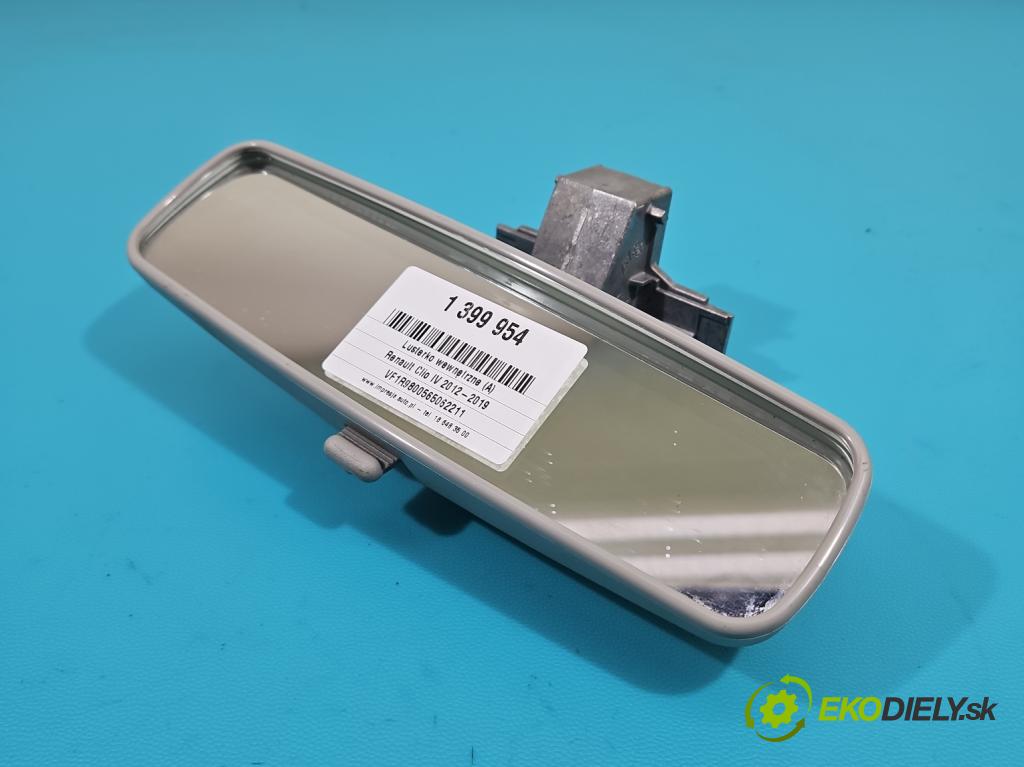 Renault Clio IV 2012-2020 0.9 T 90 hp manual 66 kW 898 cm3 5- zpětné zrcátko vnitřní  (Světla vnitřní)