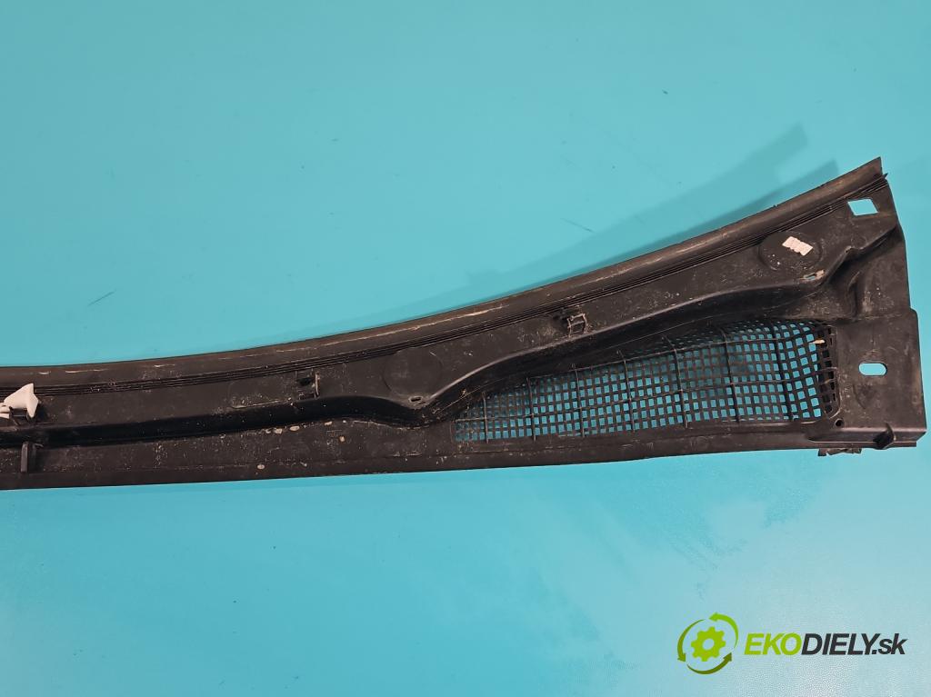 Renault Clio IV 2012-2020 0.9 T 90 HP manual 66 kW 898 cm3 5- torpédo 668115228R (Torpéda)