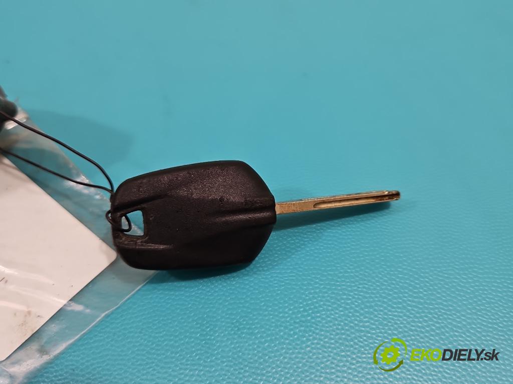 Peugeot 2008 I 2013-2019 1.6 hdi 114 HP manual 84 kW 1560 cm3 5- rukoväť predné ľavé mimo: 9680168680 (Vonkajšie predné ľavé)