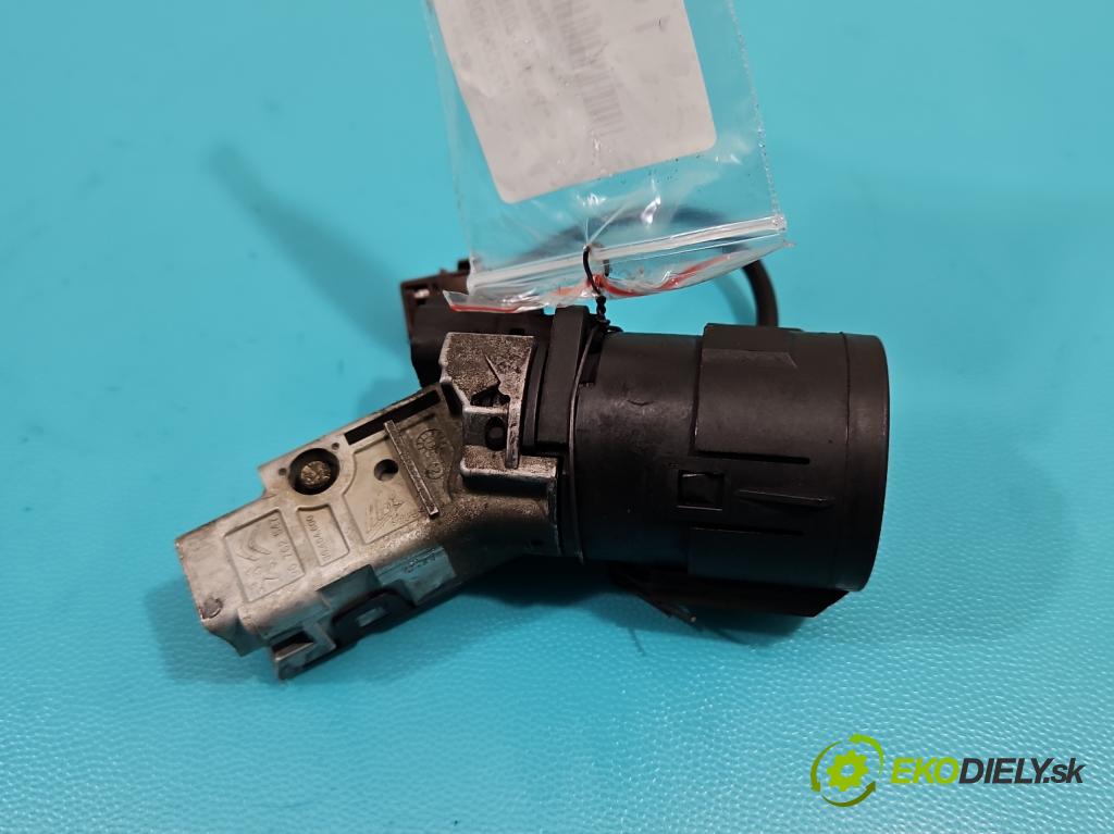 Peugeot 2008 I 2013-2019 1.6 hdi 114 HP manual 84 kW 1560 cm3 5- Spínačka  (Spínacie skrinky a kľúče)