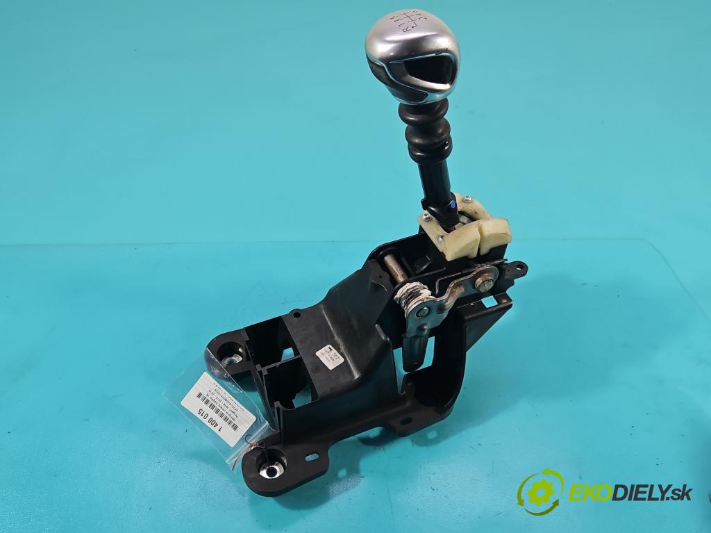 Peugeot 2008 I 2013-2019 1.6 hdi 114 HP manual 84 kW 1560 cm3 5- Páka: Změny: stupeň,rýchlosť 9806780680 (Rýchlostná páka (kulisa))