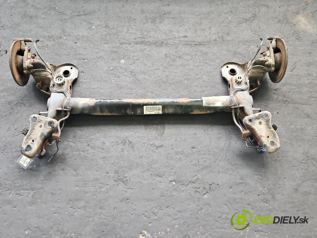 Peugeot 2008 I 2013-2019 1.6 hdi 114 hp manual 84 kW 1560 cm3 5- zadní výztuha  (Výztuhy zadní)