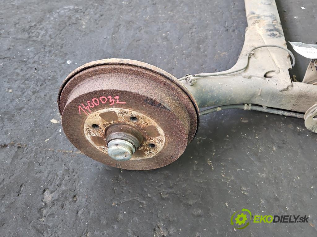 Vw Golf III 1991-1998 1.9 tdi 90 hp manual 66 kW 1896 cm3 5- zadní výztuha  (Výztuhy zadní)