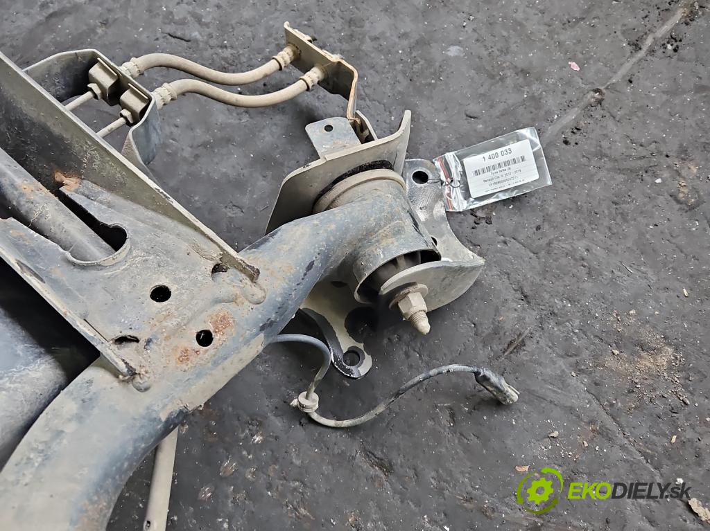 Renault Clio IV 2012-2020 0.9 T 90 hp manual 66 kW 898 cm3 5- zadní výztuha  (Výztuhy zadní)