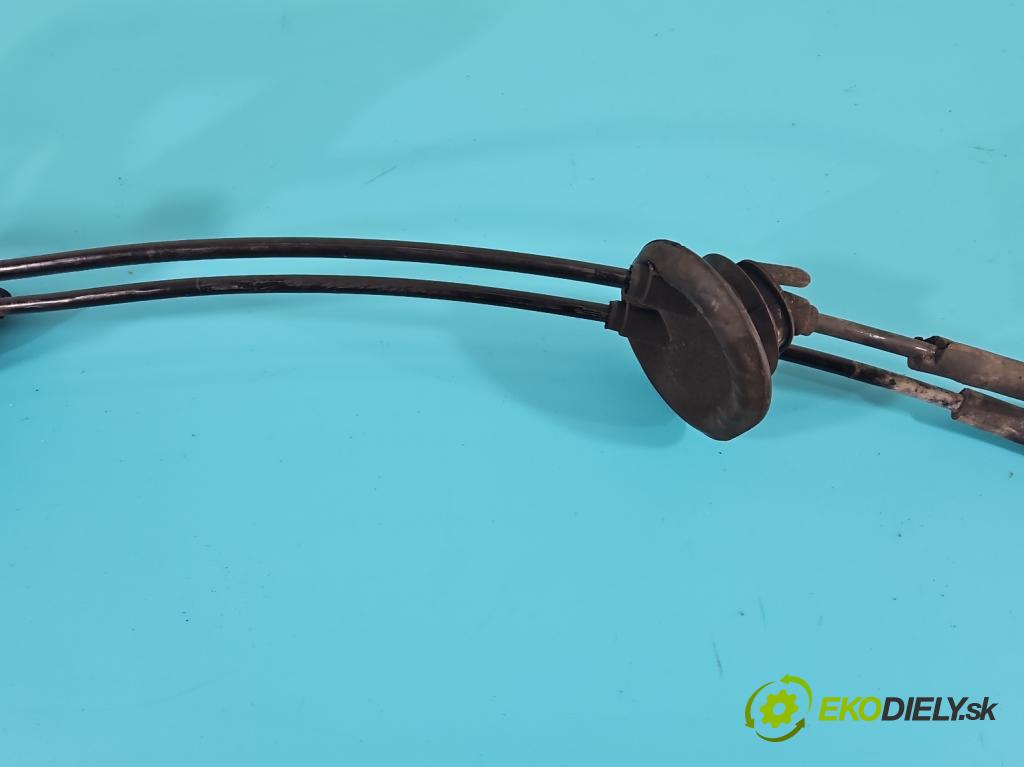 Citroen C3 I 2002-2009 1.1 8V 60 HP manual 44 kW 1124 cm3 5- Páka: Změny: stupeň,rýchlosť  (Rýchlostné páky / kulisy)