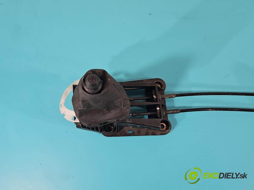 Citroen C3 I 2002-2009 1.1 8V 60 HP manual 44 kW 1124 cm3 5- Páka: Změny: stupeň,rýchlosť  (Rýchlostné páky / kulisy)