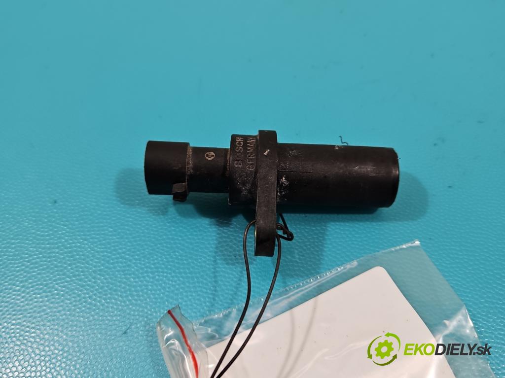 Fiat Tipo II 2015- 1.4 16V 95 hp manual 70 kW 1368 cm3 5- snímač pozice: hřídel klikový 0261210238 (Snímače polohy kliky, vačky)