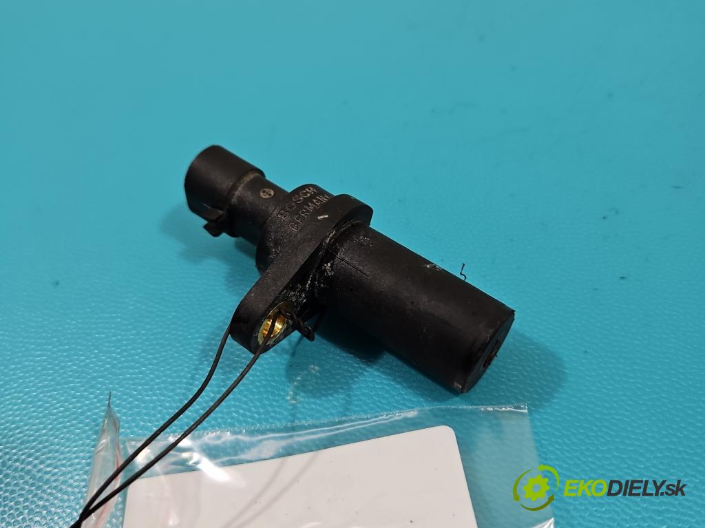 Fiat Tipo II 2015- 1.4 16V 95 hp manual 70 kW 1368 cm3 5- snímač pozice: hřídel klikový 0261210238 (Snímače polohy kliky, vačky)