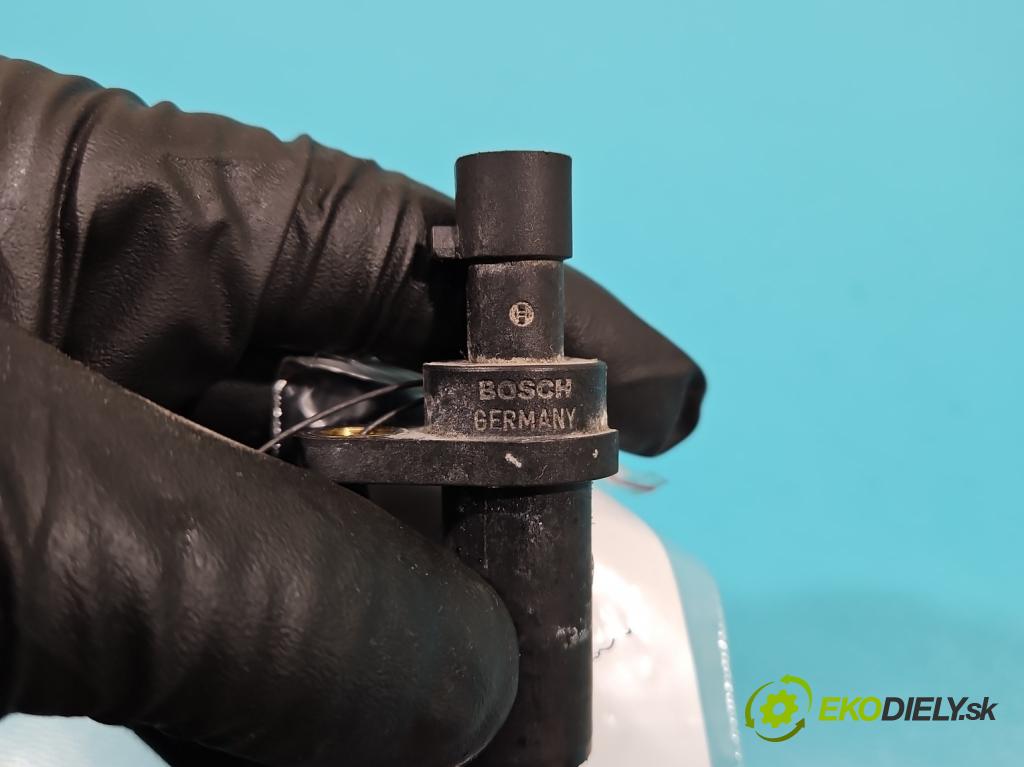 Fiat Tipo II 2015- 1.4 16V 95 hp manual 70 kW 1368 cm3 5- snímač pozice: hřídel klikový 0261210238 (Snímače polohy kliky, vačky)