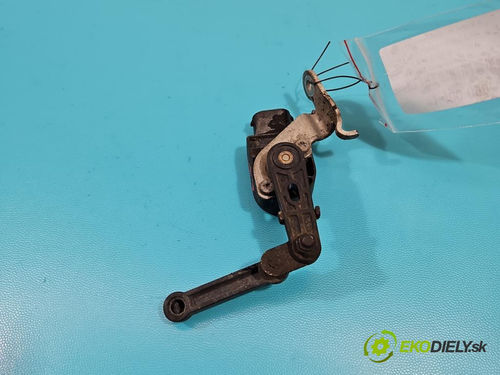 Bmw 5 F10 2010-2017 3.0d 258 HP automatic 190 kW 2993 cm3 5- snímač nastavenia xenon 37146784072 (Snímač)