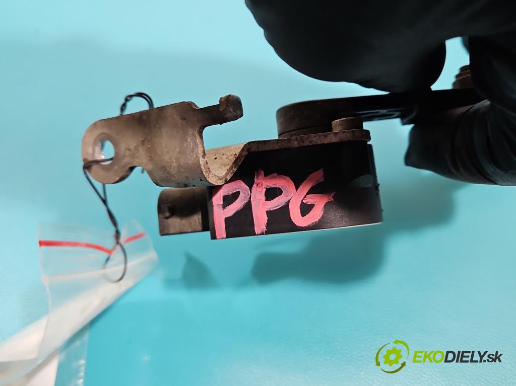 Bmw 5 F10 2010-2017 3.0d 258 HP automatic 190 kW 2993 cm3 5- snímač nastavenia xenon 37146784072 (Snímač)