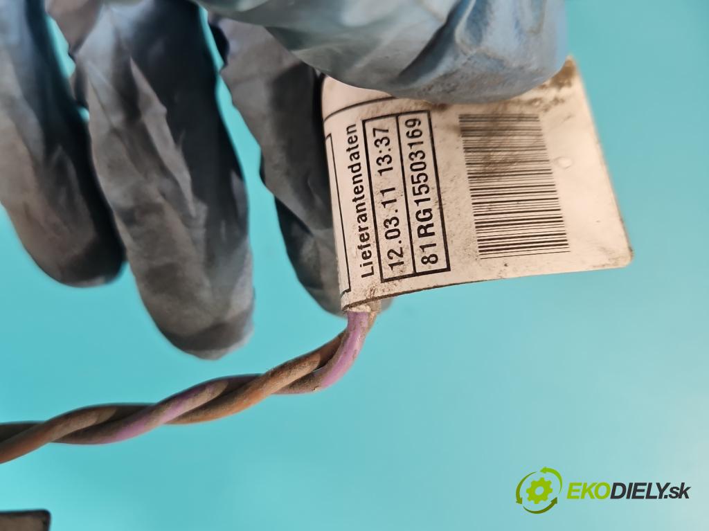 Bmw 5 F10 2010-2017 3.0d 258 HP automatic 190 kW 2993 cm3 5- kontakt plusová 81RG15503169